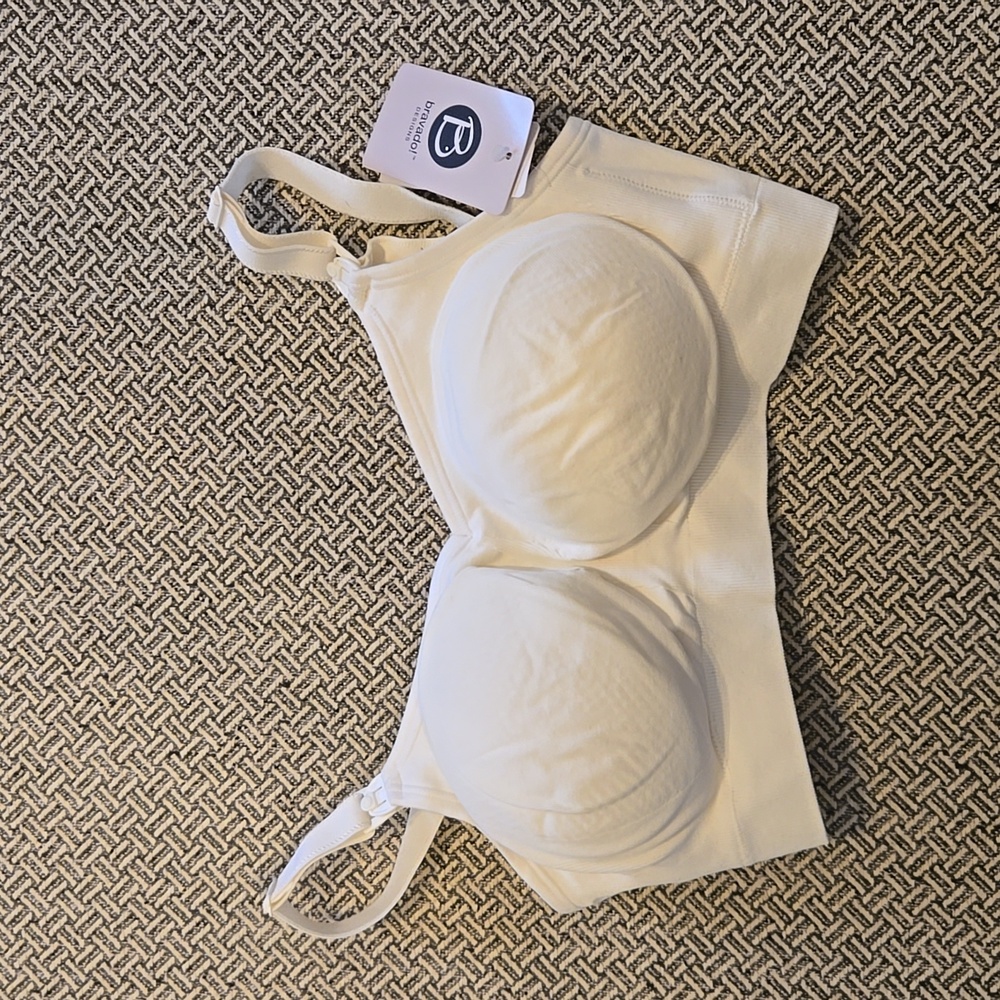 Size medium bravado cream colored nursing bra